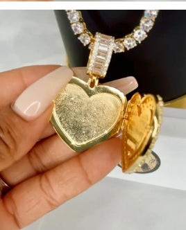 Luxury Custom Photo Heart Locket w/ CZ Diamonds